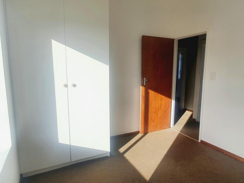 To Let 3 Bedroom Property for Rent in Bloubergstrand Western Cape